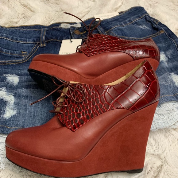 Longchamp Oxford Wedge Platform Shoes - Picture 3 of 8